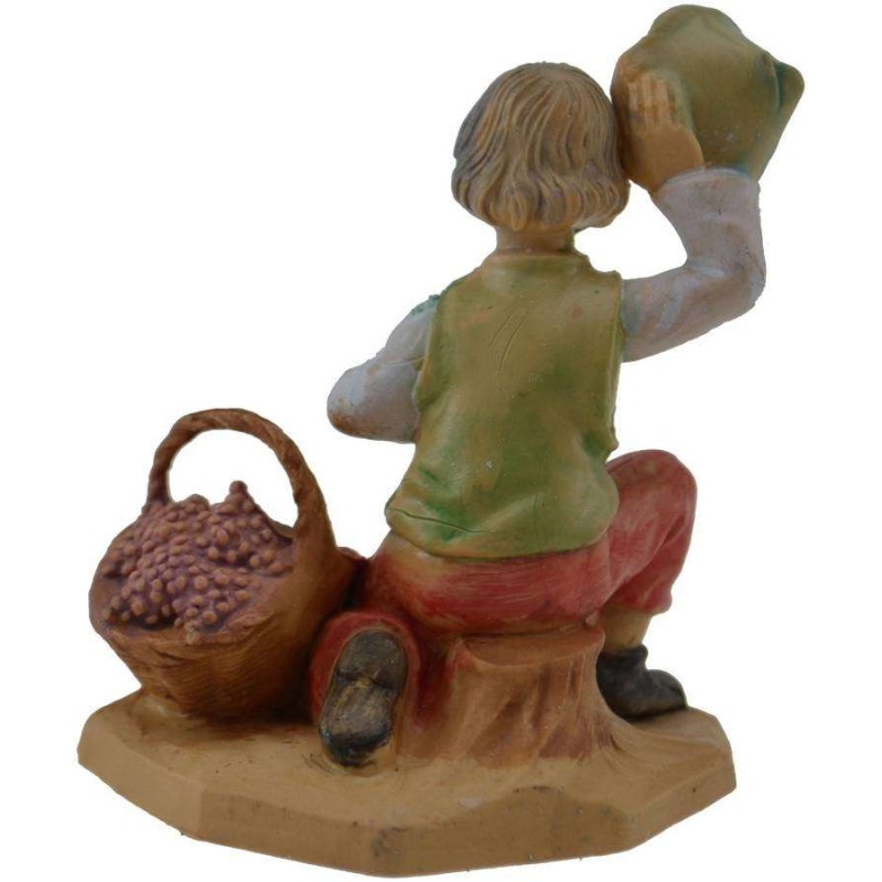 6 cm Shepherd with grapes in pvc lux