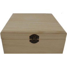 Wooden box 19x19x8 cm