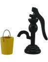 Fontana a colonna con secchio presepe Mondo Presepi