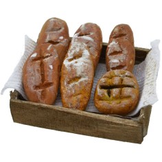 Caja con mantel y pan de 4x3 cm Mundo Pesebre 2