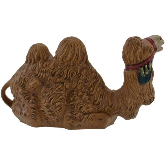 Camel lying 13 cm