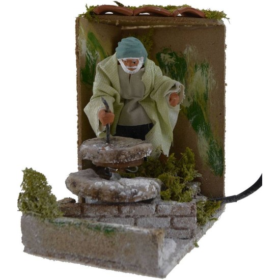Man at the mill in motion 10 cm