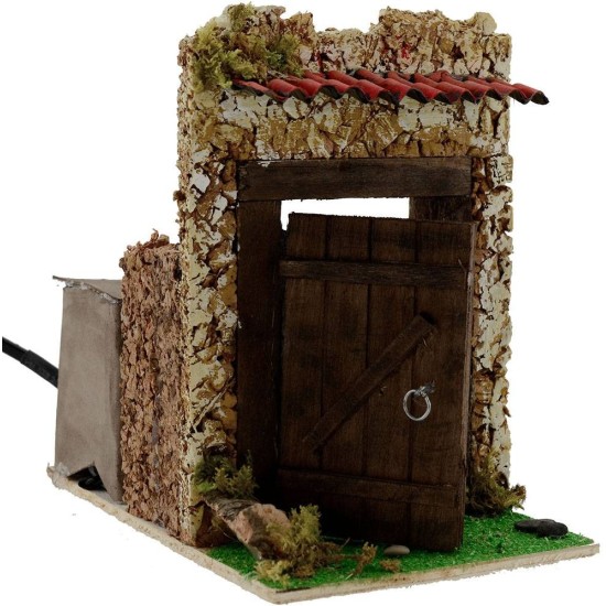 Mujer de 8 cm que abre la puerta en movimiento cm