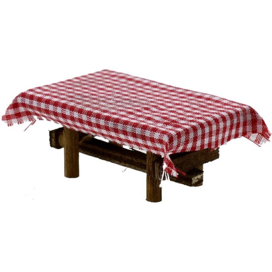 Mesa de madera de 7,3x5x3,7 cm de altura con 4 sillas.