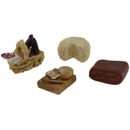 Conjunto de 4 piezas de embutidos y quesos surtidos