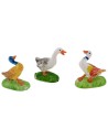 Coloca 3 gansos de PVC de colores de 3 cm para estatuas de 10