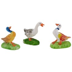 Coloca 3 gansos de PVC de colores de 3 cm para estatuas de 10 2