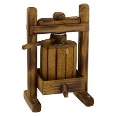 Artisanal woodwork 7,8x6, 8x12, 5 h 2