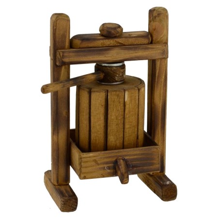 Artisanal woodwork 7,8x6, 8x12, 5 h