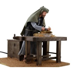 Palestinian piping wood in motion 30 cm 2