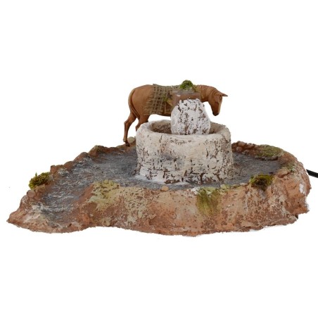 Macina in resina con cavallo in movimento 20x22,5x9 h cm Mondo