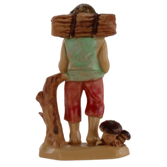 Leñador con haz de leña sobre los hombros serie de 6 cm en