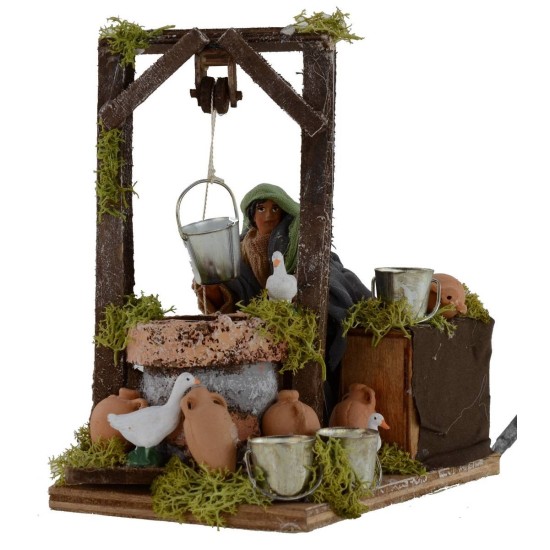 Woman at the well in series 10 cm