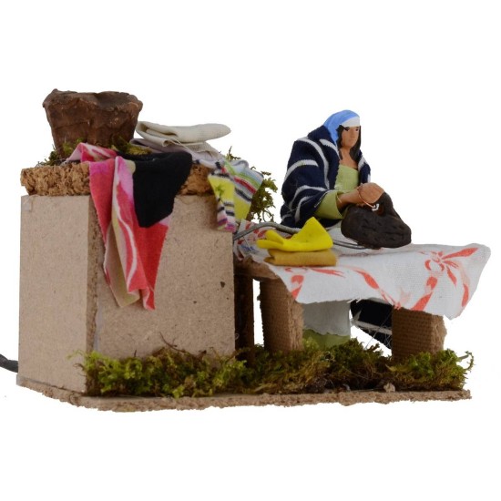 Mujer que plancha en movimiento 10 cm Mundo Belenes