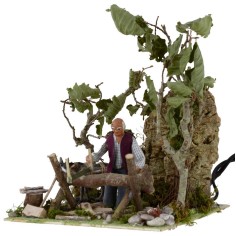 Boscaiolo in movimento con fuoco funzionante serie 10 cm