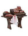 Banco de madera con carne y embutidos de 8,5x5x8,5 cm para