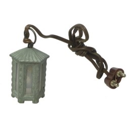 Linterna para belén hexagonal pequeña de metal con luz B. 