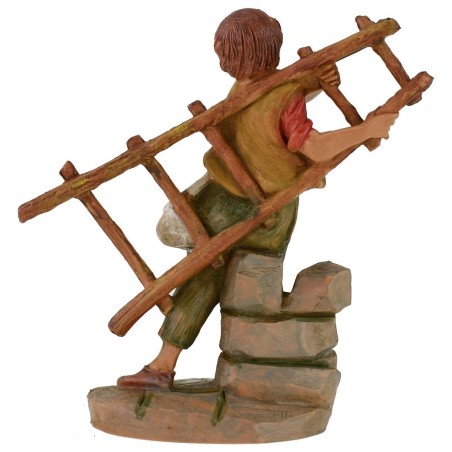 Boy with 12 cm Fontanini scale