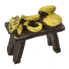 Tavolo con pane in resina effetto legno cm 5x2,8x4,9 h Mondo