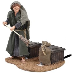 30 cm Palestinian woman chasing away mice with double movement 2