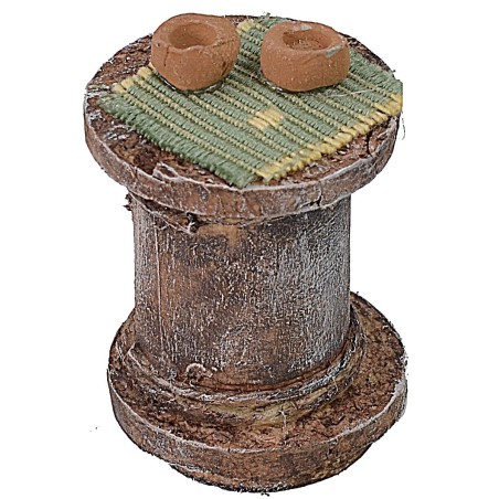 Table with 2 wooden stools for Nativity scene for statues 6-8 cm