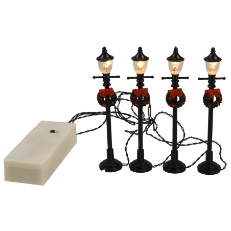 Coloca 4 farolas negras con guirnalda decorativa a batería de