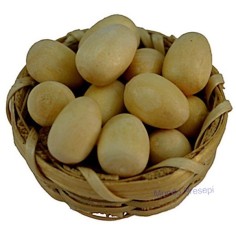 Cesta de mimbre con huevos ø 3 cm -miniaturas para belén