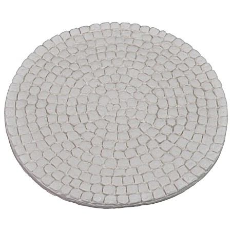 Pavimentación de plaza circular con adoquines de 20,5 cm de