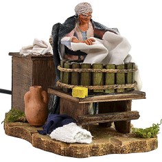 Lavandaia cm 12 in movimento realizzata, presepe, corrente