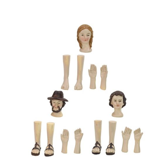 Tres conjuntos de cabezas, manos y pies para estatuas de 14-15