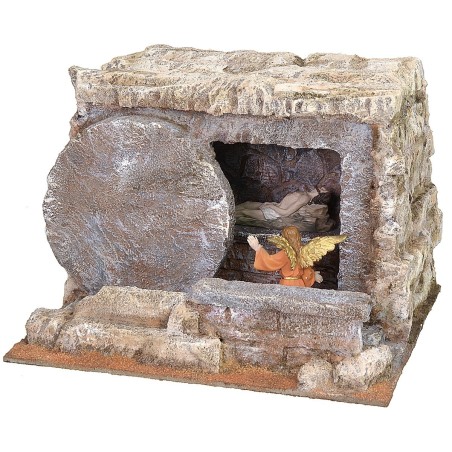 Sepulcro con puerta redonda abierta 25x22x19 h altura, estatuas