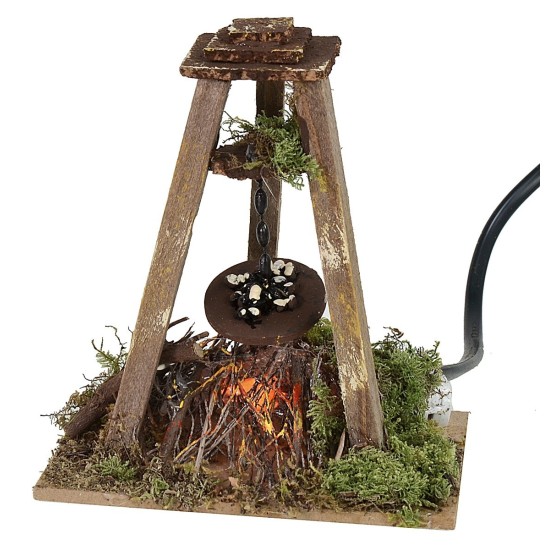 Bivouac with chestnuts and firelight with working flame cm