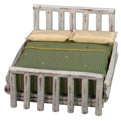 Letto bianco a due piazze cm 10,5x11x7 h