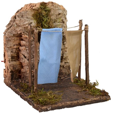 Ambientazione con panni stesi effetto vento cm 14x17,5x17 h