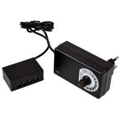 LED strip power supply with 4 outputs 2 of ø 2.1 mm and 2 of ø 2