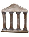 Columnata con frontón triangular redondeado de 13x4x13,5 cm h