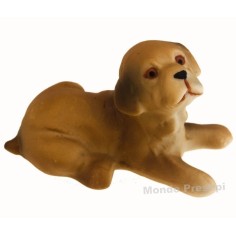 Sitting dog in resin 4 cm