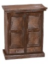 Armario de madera envejecida con puertas y cajones de