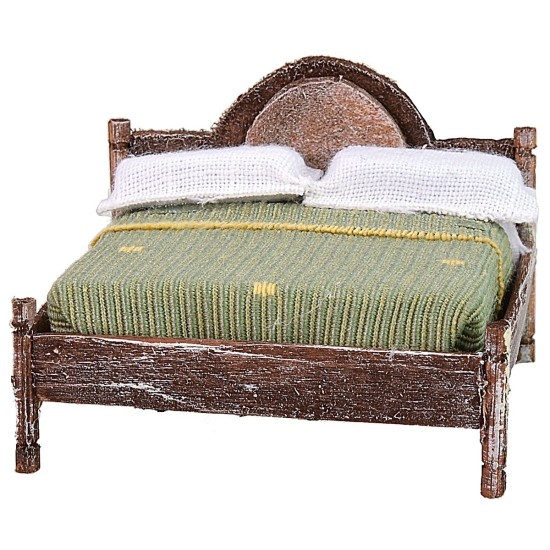 Cama matrimonial de madera envejecida con relieve cm