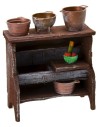 Fregadero de madera envejecida con ollas de 9x4,5x11 cm h