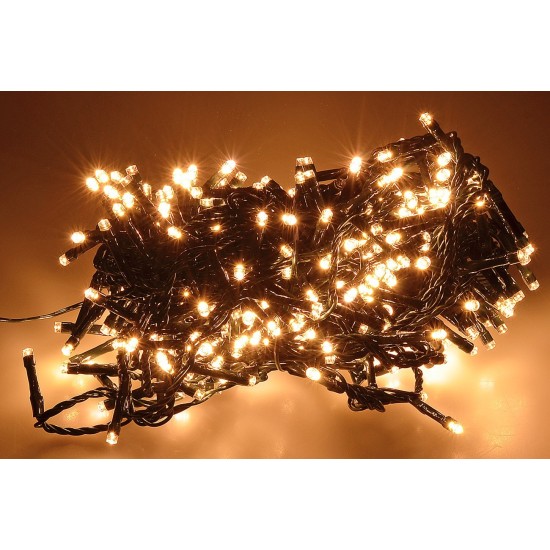 Chain of 300 warm white LEDs with plays of light for indoor and