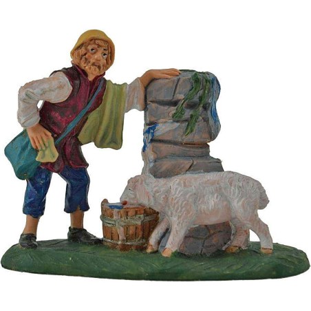 8 cm Shepherd with sheep at the fountain in pvc