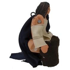 Man sitting 8 cm with arm up-down 2