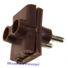 Triple plug for low voltage 2