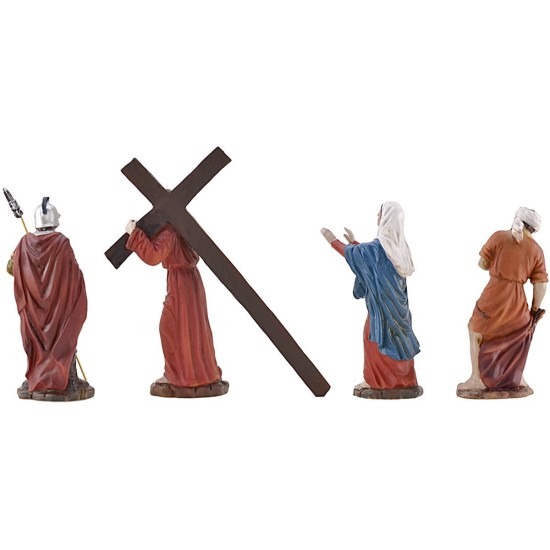 Subida al calvario con estatuas de 12-13 cm de altura. 