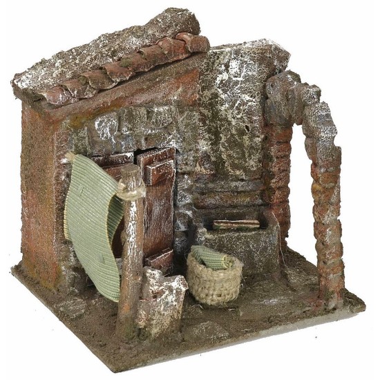 Patio con lavadero y arco de 11,5x9x11 cm de alto para estatuas de 6 cm.