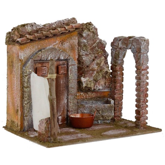 Patio con lavadero y arco de 24x17,5x21 cm de altura para estatuas de 12 cm.