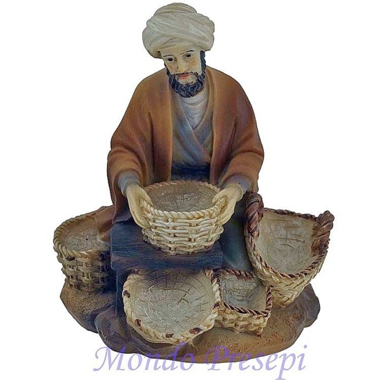 Cestaio cm 9 in resina Mondo Presepi