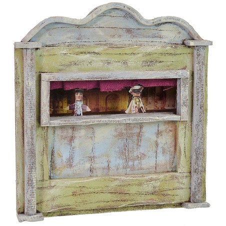 Teatrillo verde con marionetas de 17x6,5x18,5 cm de altura para