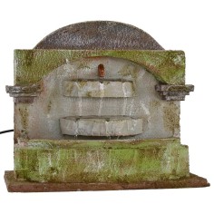 Fuente con tres cuencas verticales para belén de 25x14,5x22 cm